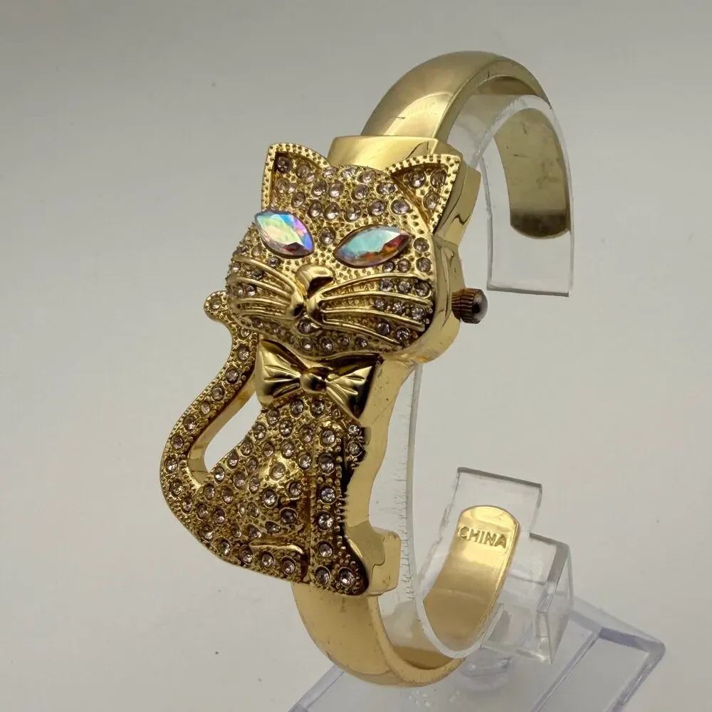 Charming Vintage Geneva Rhinestone Cat Bangle Watch Working New Battery